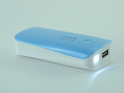 移动电源厂家直销 创意Power Bank，为你的正品小米三星苹果手机保驾护航